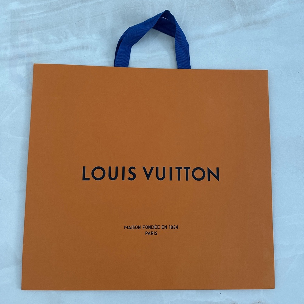 Louis Vuitton Large Shopping Bag and Receipt Holder - Picture 3 of 5